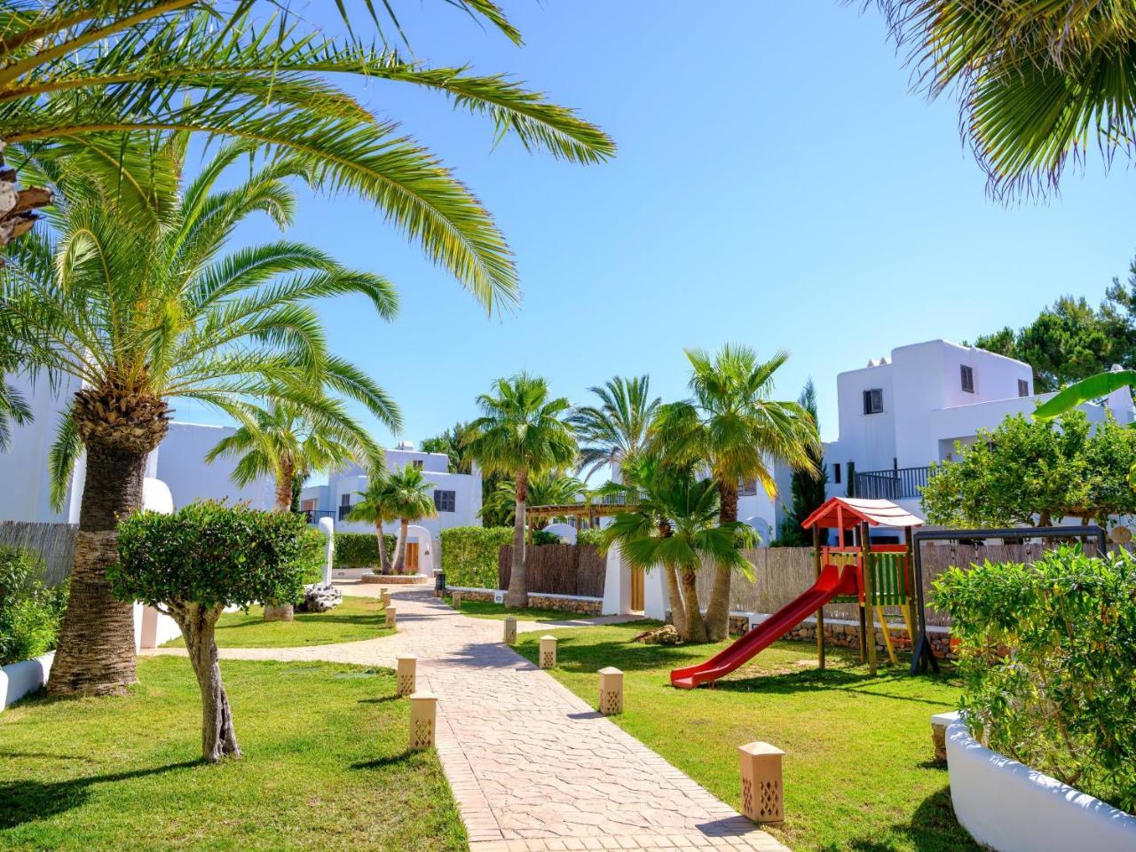 Villas S'Argamassa Санта Еулалия дел Рио Екстериор снимка